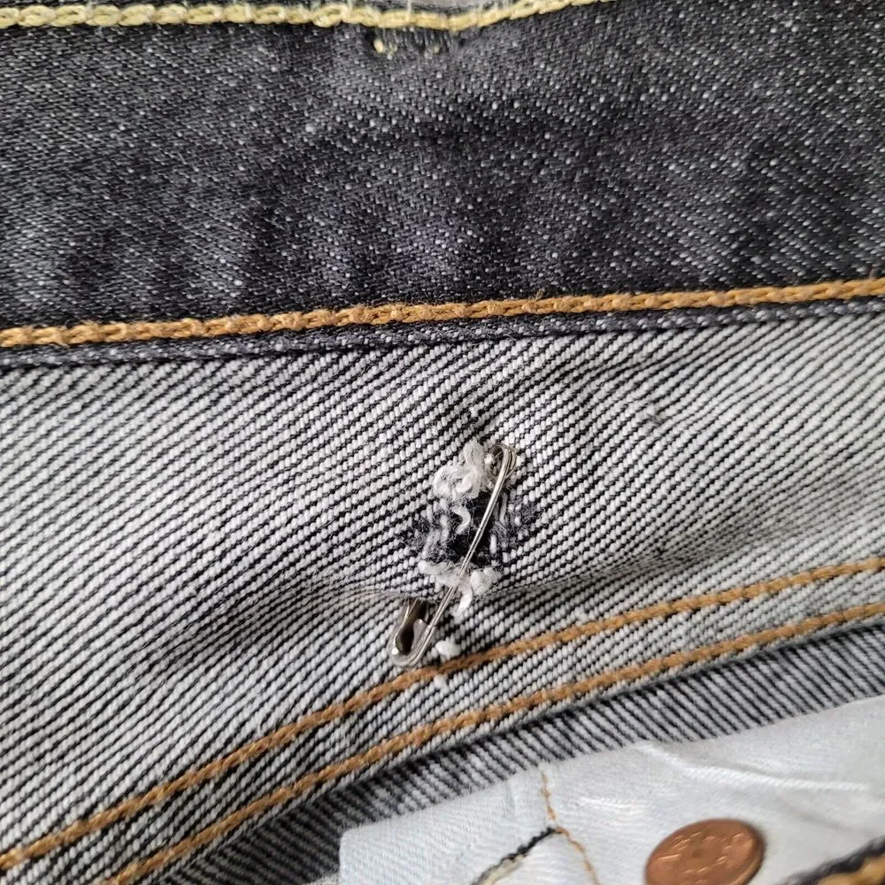 Levis 501 Button Fly Faded‎ Black Baggy Jeans Actual Size 43 x 26 Flawed